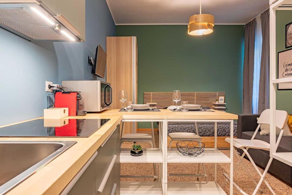 Guest Planet - Cozy Housing Porta Romana M3 Milano Esterno foto